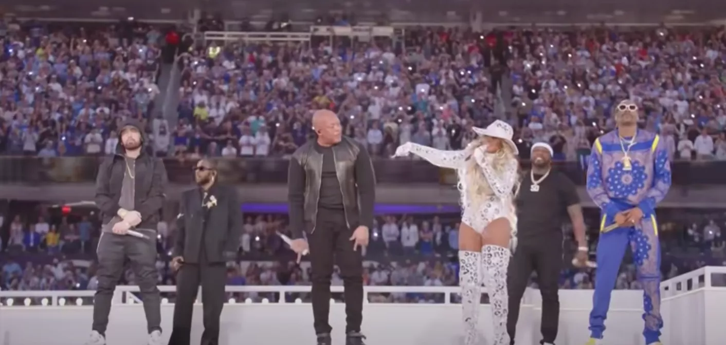 Se Dr. Dre, Snoop, 50 Cent, Blige, Lamar og Eminems Super Bowl-optræden
