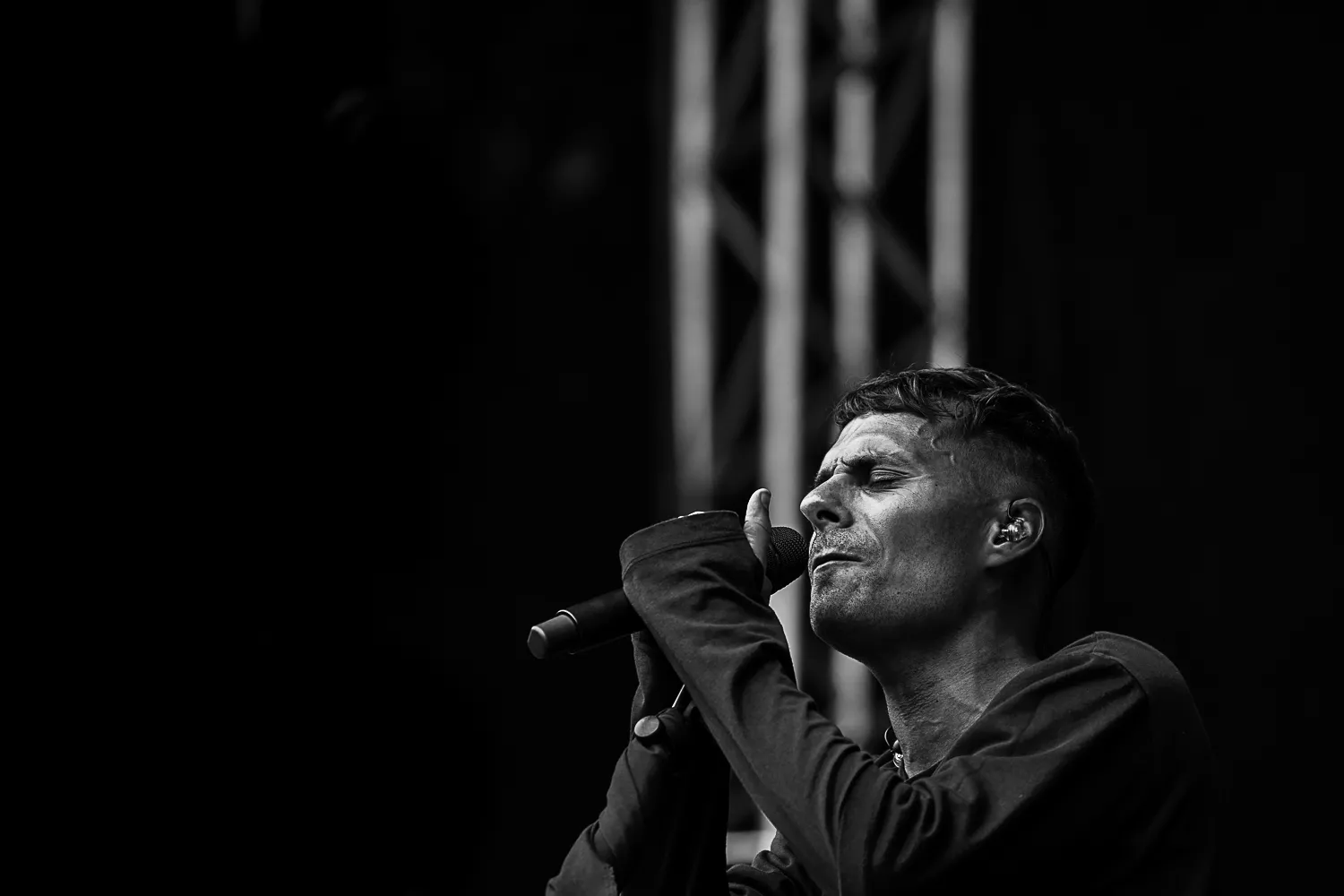 Skrev 250 sanger før han bestemte seg for å spille inn nytt album