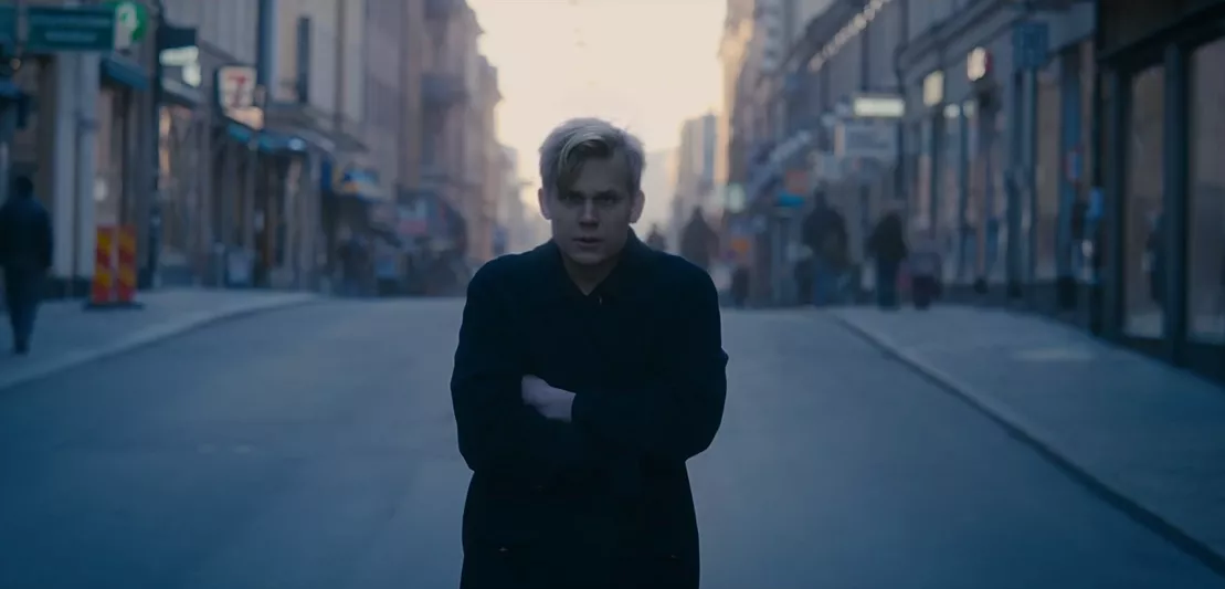 VIDEOPREMIÄR: Factory Brains – Modern Day