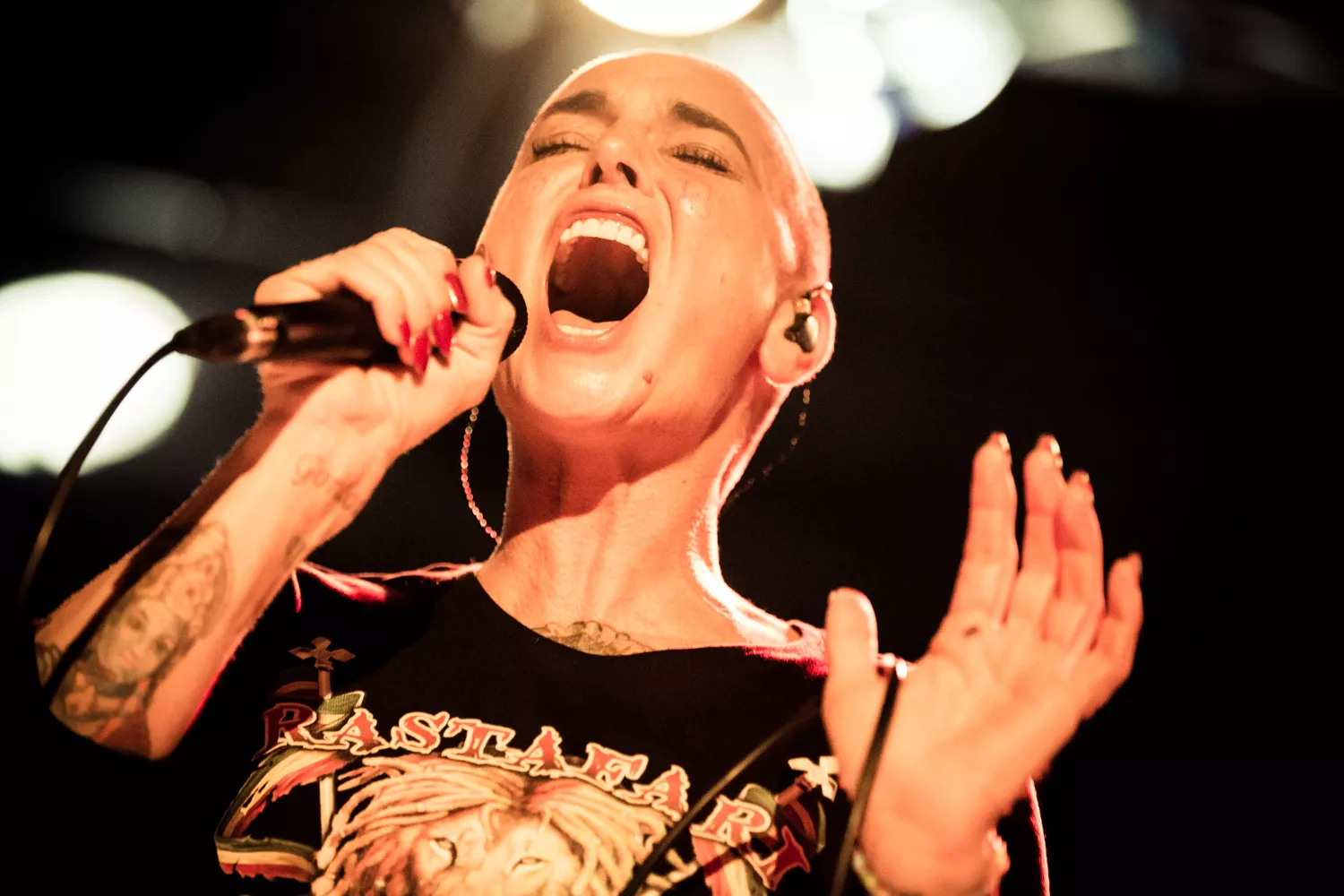 Sinéad O'Connor konverterer til Islam 