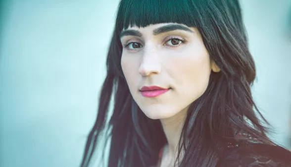 Laleh överraskar med albumsläpp – "det här är bara början"
