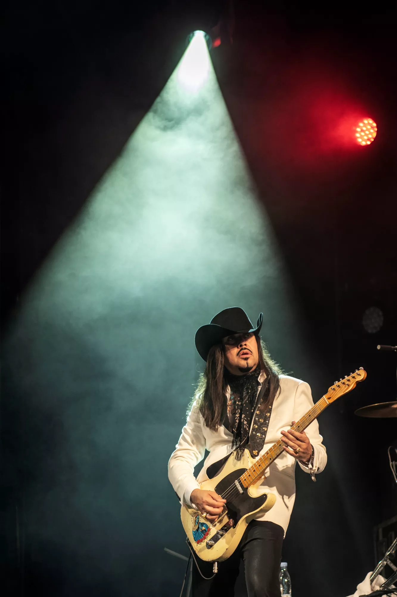 Sympatiske The Mavericks med fusionsfest på vågeblus 