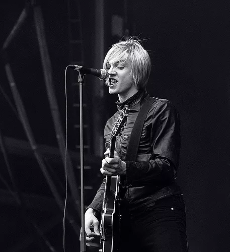 Carl Norén släpper video