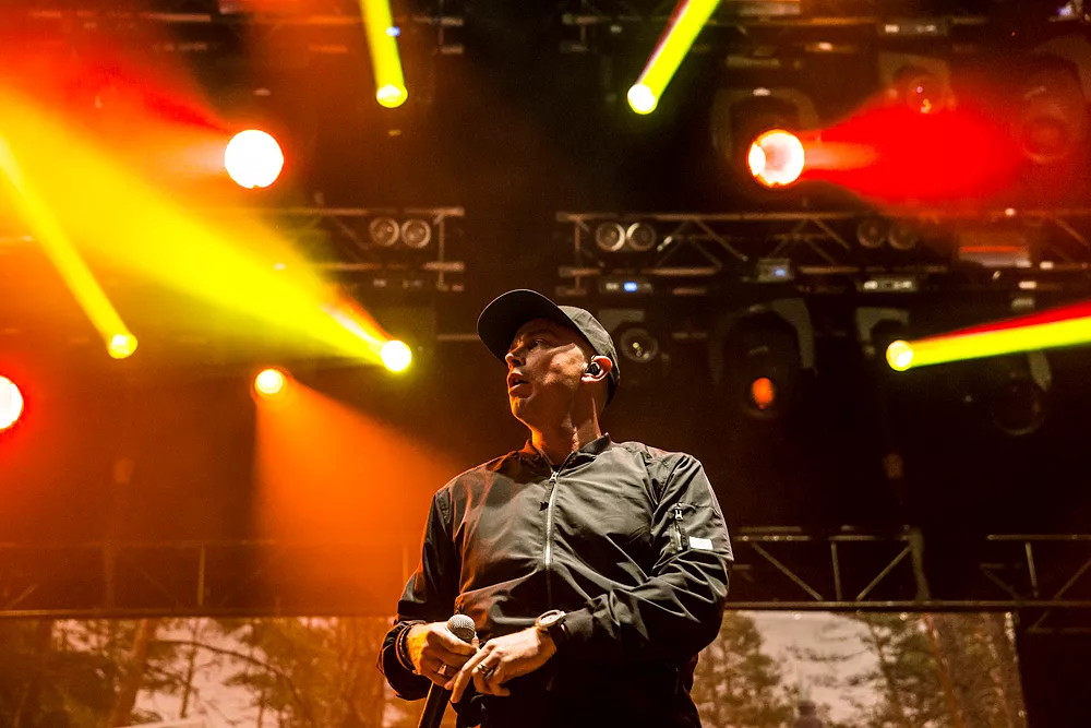 Petter kickar igång VM-festen