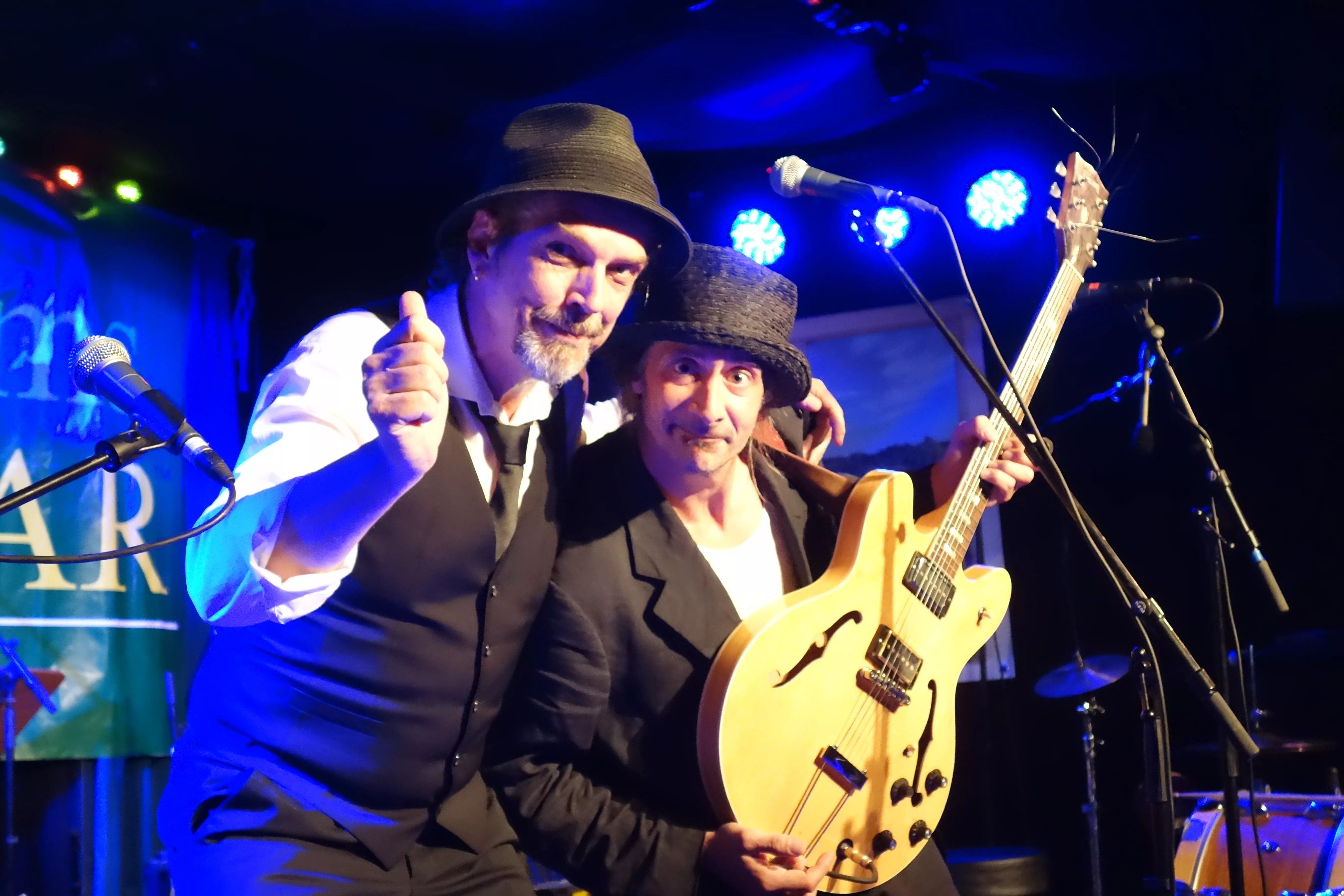 Lasse I Parken, Stockholm - Lars Demian & David Tallroth