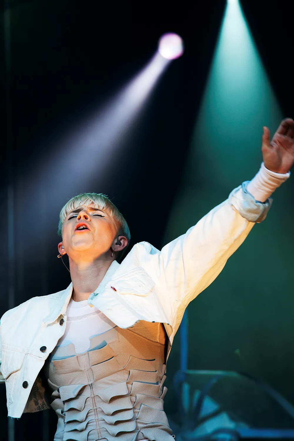 Robyn: Way Out West, Flamingo