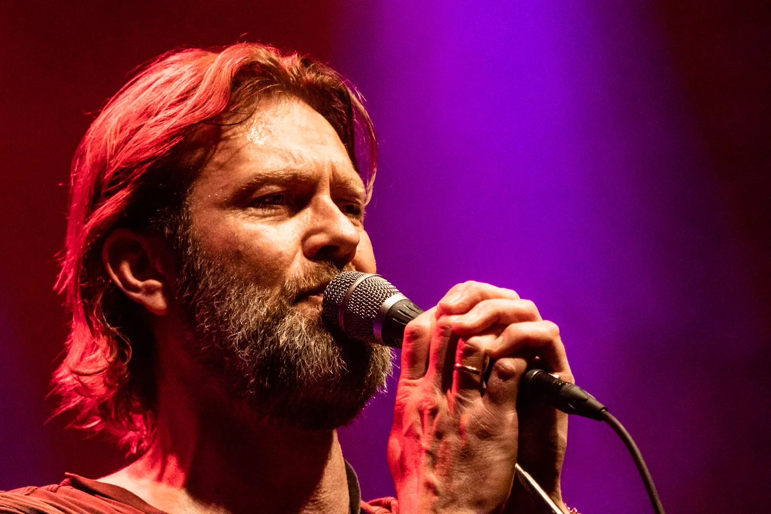 Intens ildkraft i hyggehulen