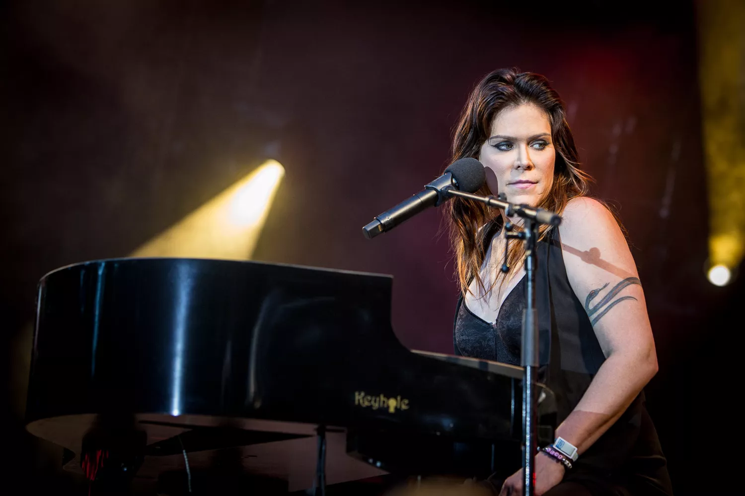 VENTETIDEN ER FORBI: Beth Hart annoncerer dansk koncert