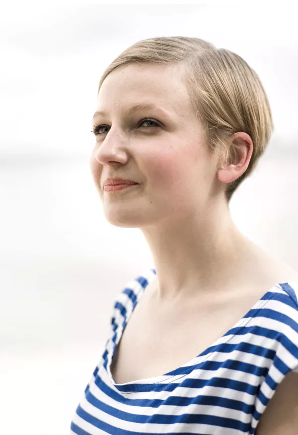 C'est Tout Martine udgiver debut på tysk selskab