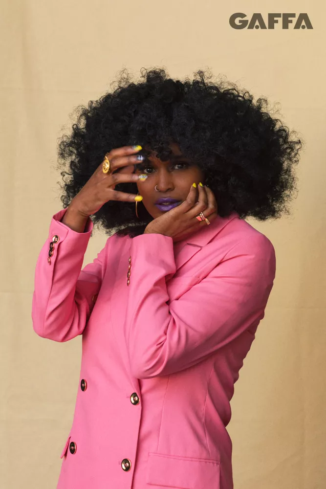 Iris Gold flytter Smukfest-koncert – skal spille med legender