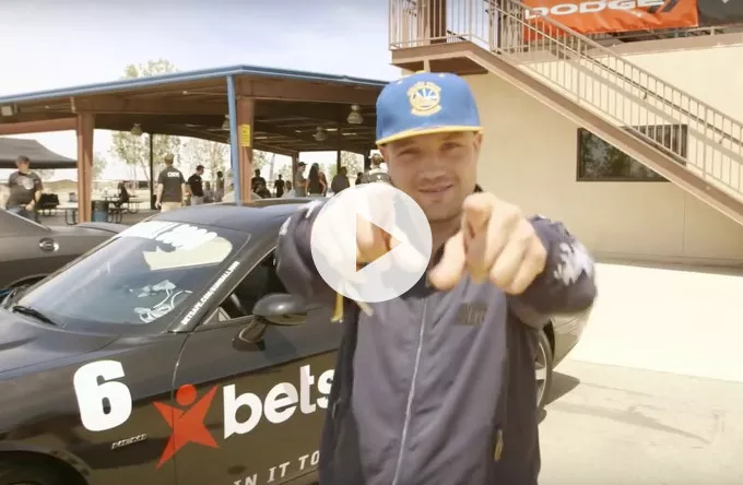 Video: Clemens cruiser i kendis-rallyløbet Gumball 3000