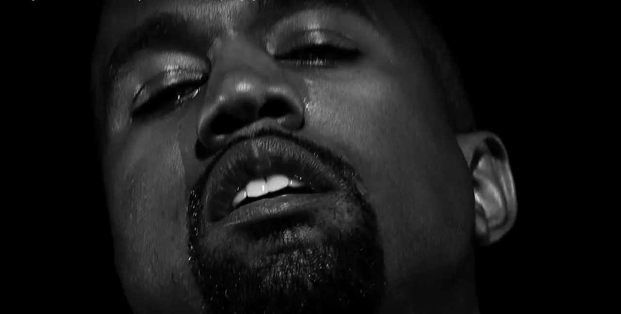 Kanye West truer med at boycotte næste års Grammy Award