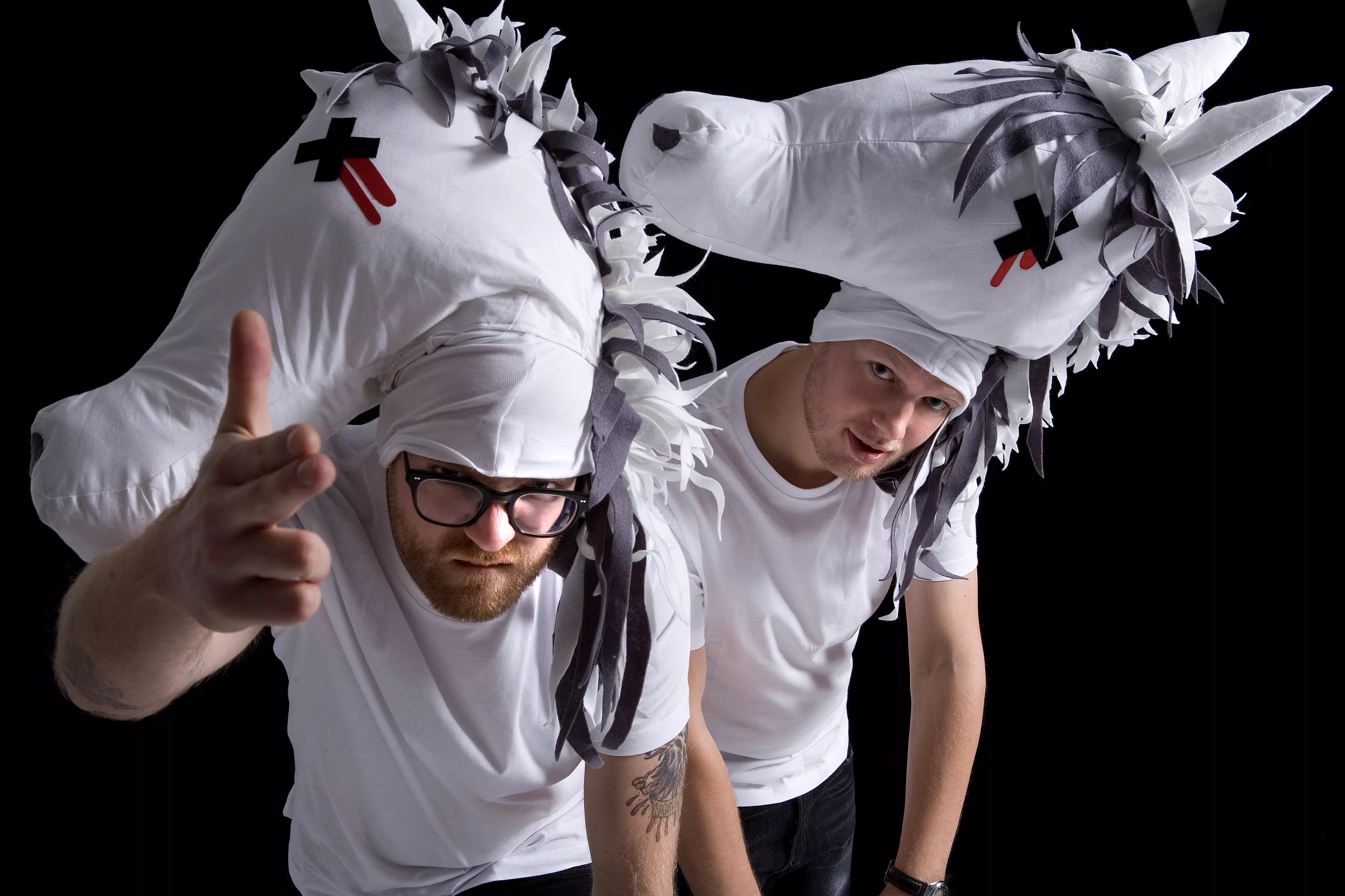 White Pony og Fagget Fairys siger nej til knive