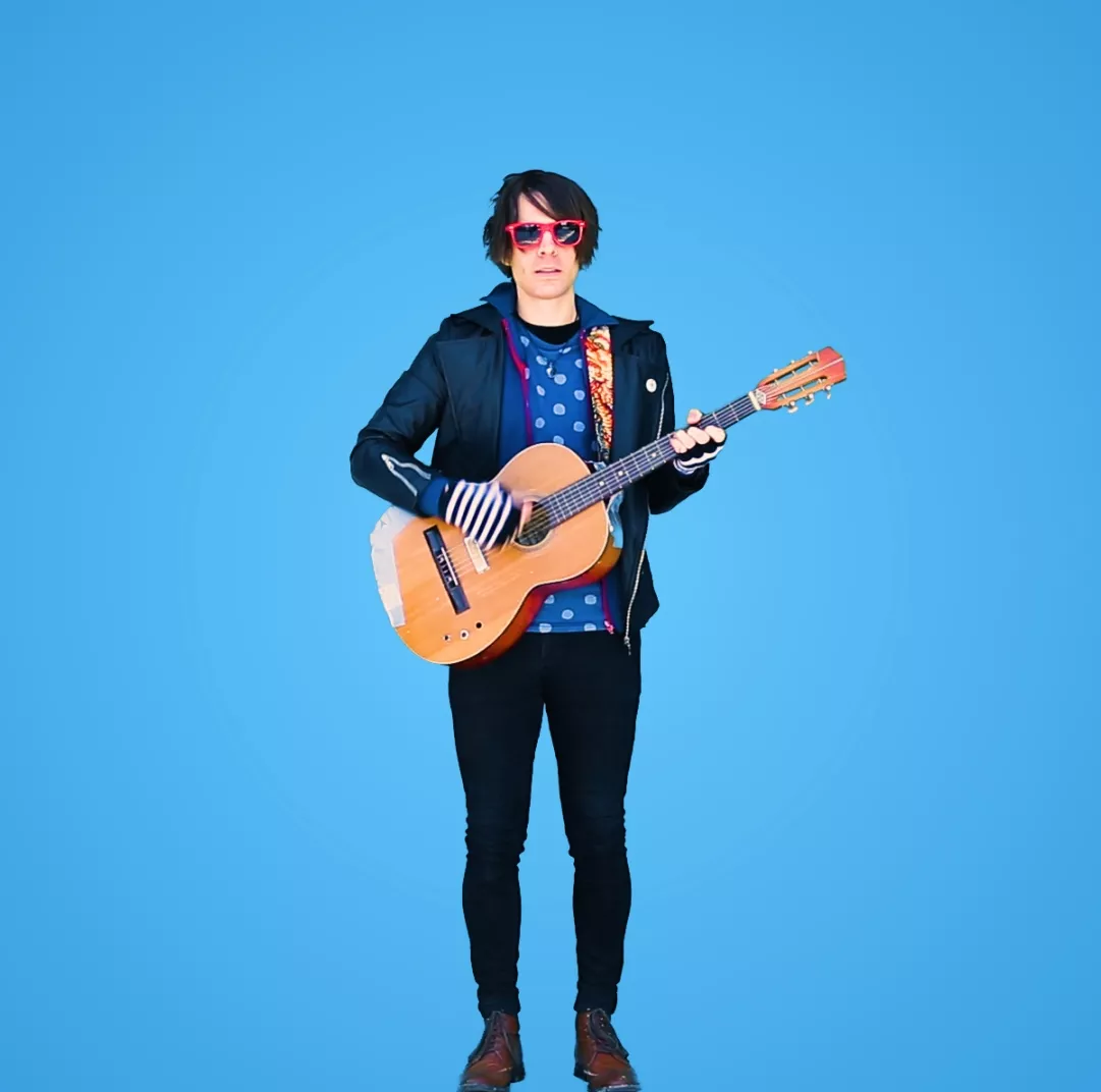 Tidligere Team Me-medlem om den lettere psykedeliske røren som er hans nye soloalbum