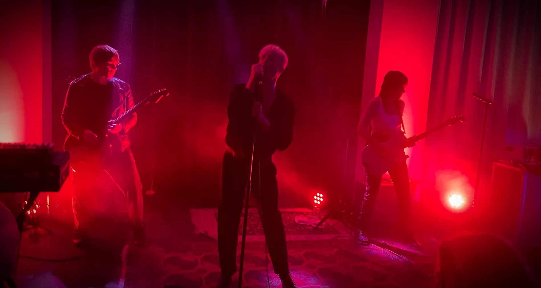 Det är kontrasternas kväll