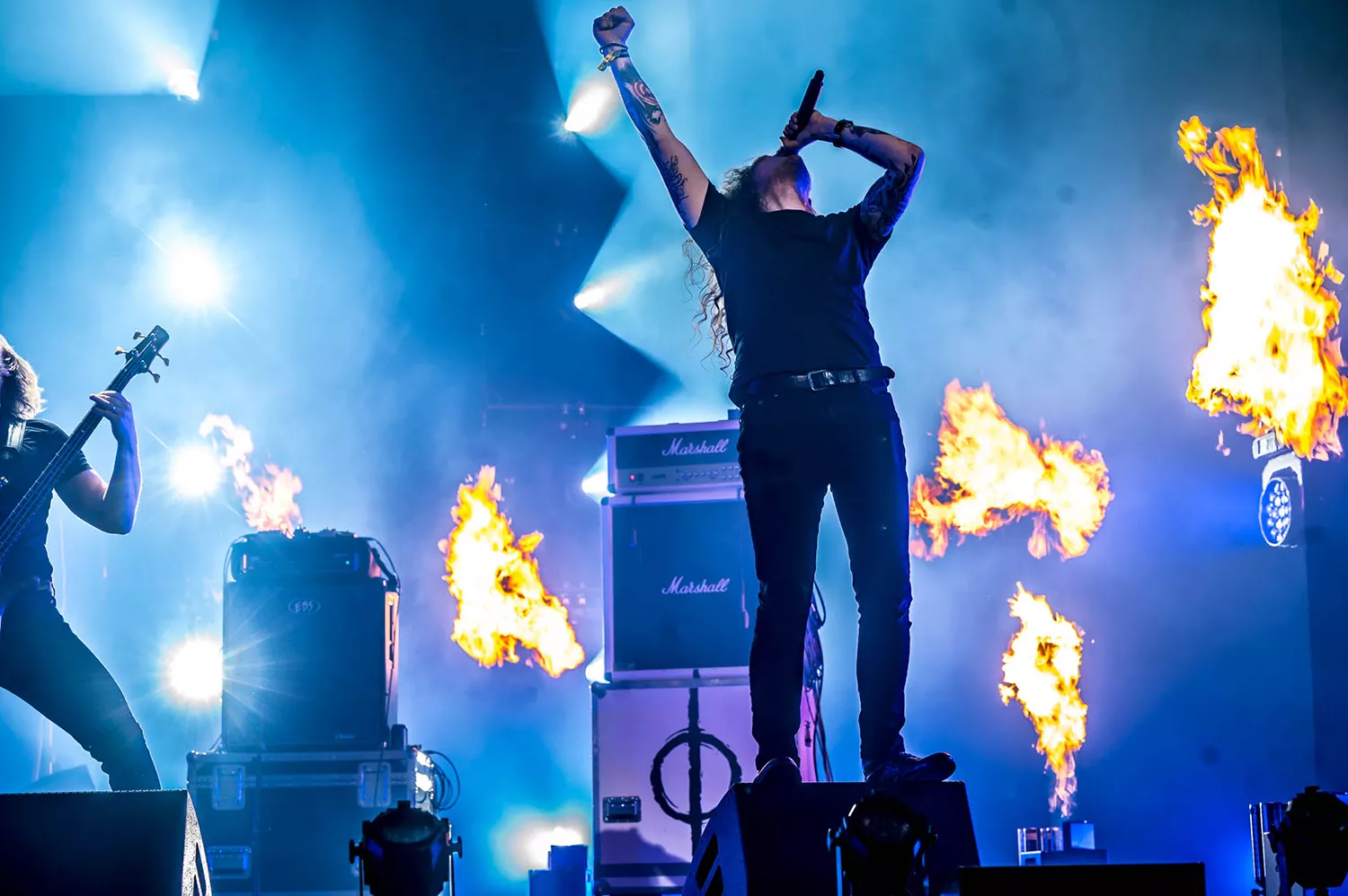 VIDEO: Se Livløs sætte ild til GAFFA-Prisen