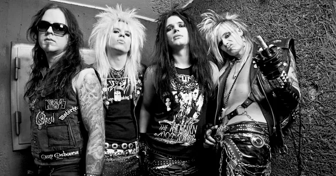 Crashdiet: Låt aldrig lågan falna