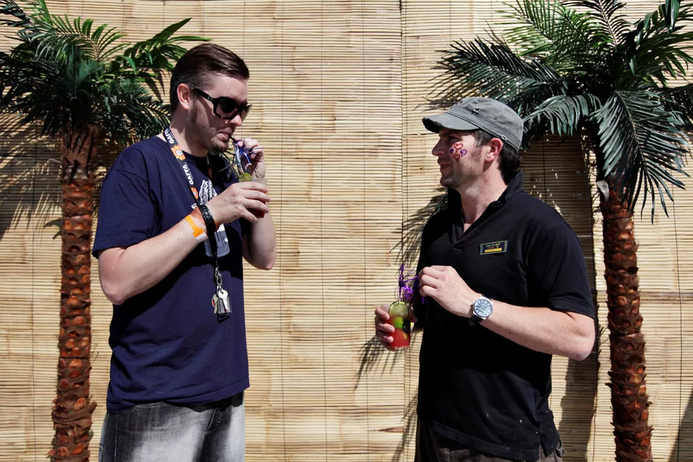 GAFFA tester den officielle Roskilde-drink