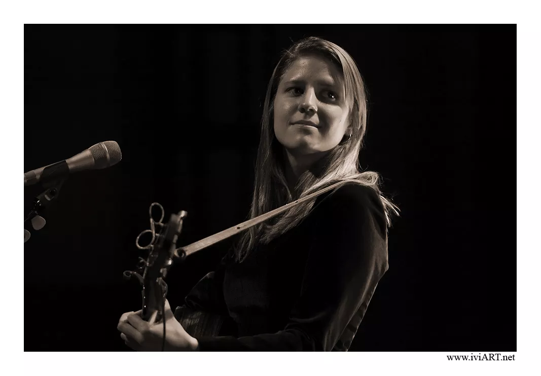 The Swell Season-sangerinde klar med solodebut