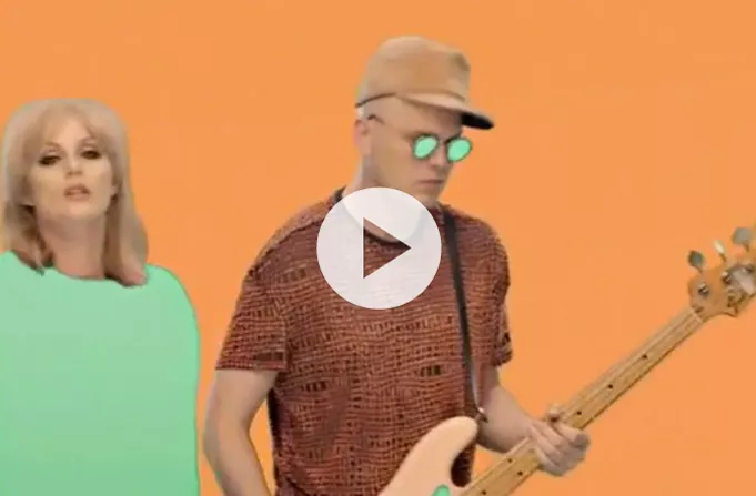 Premiere: Se The Asteroids Galaxy Tour i farveorgie