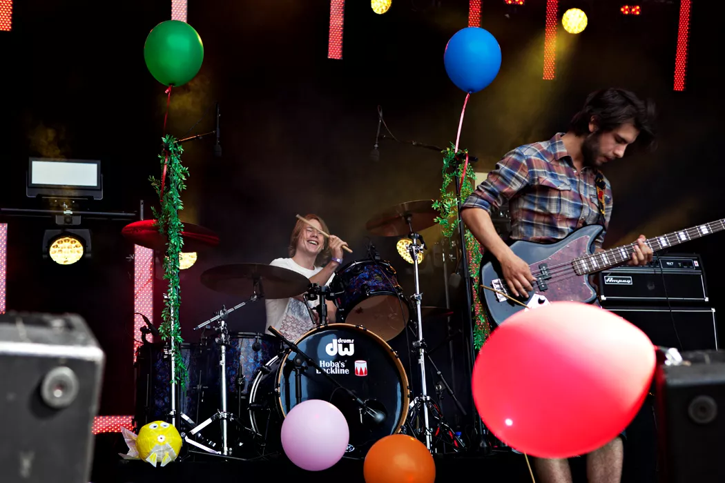 Hvitmalt Gjerde: Vika, Øyafestivalen