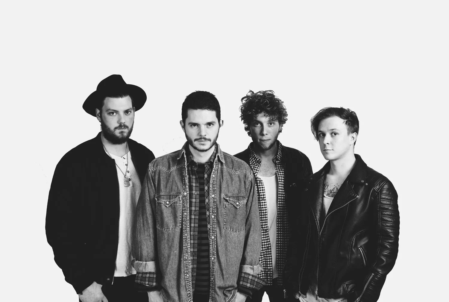 ANMELDELSE: Lovende takter og snublende trin