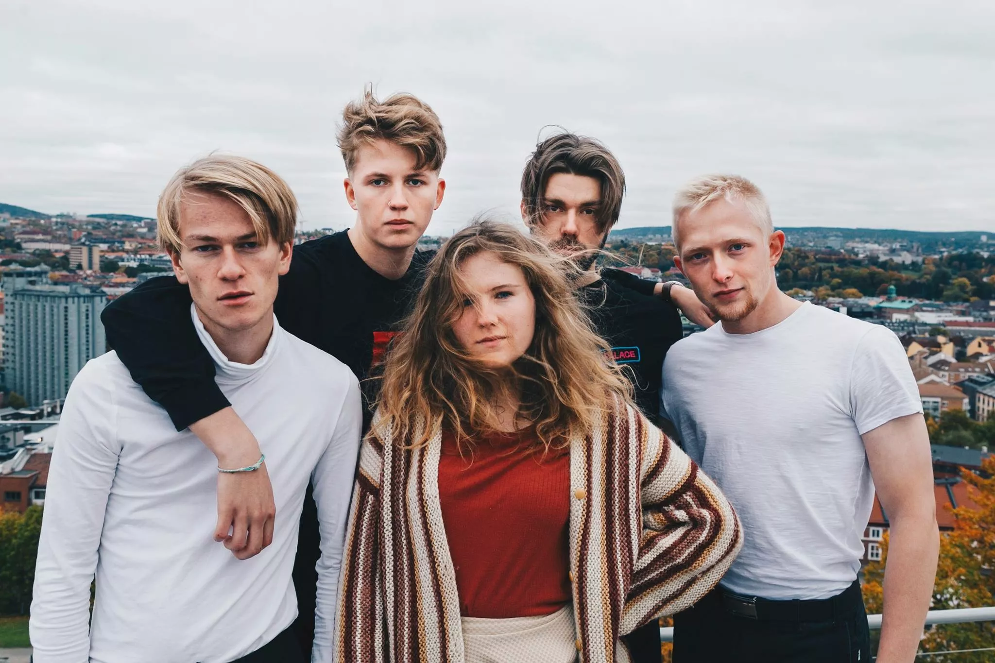 Me And The Julios tar pulsen på norsk festkultur i ny låt