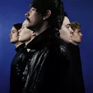 JR Ewing varmer op til Coheed And Cambria