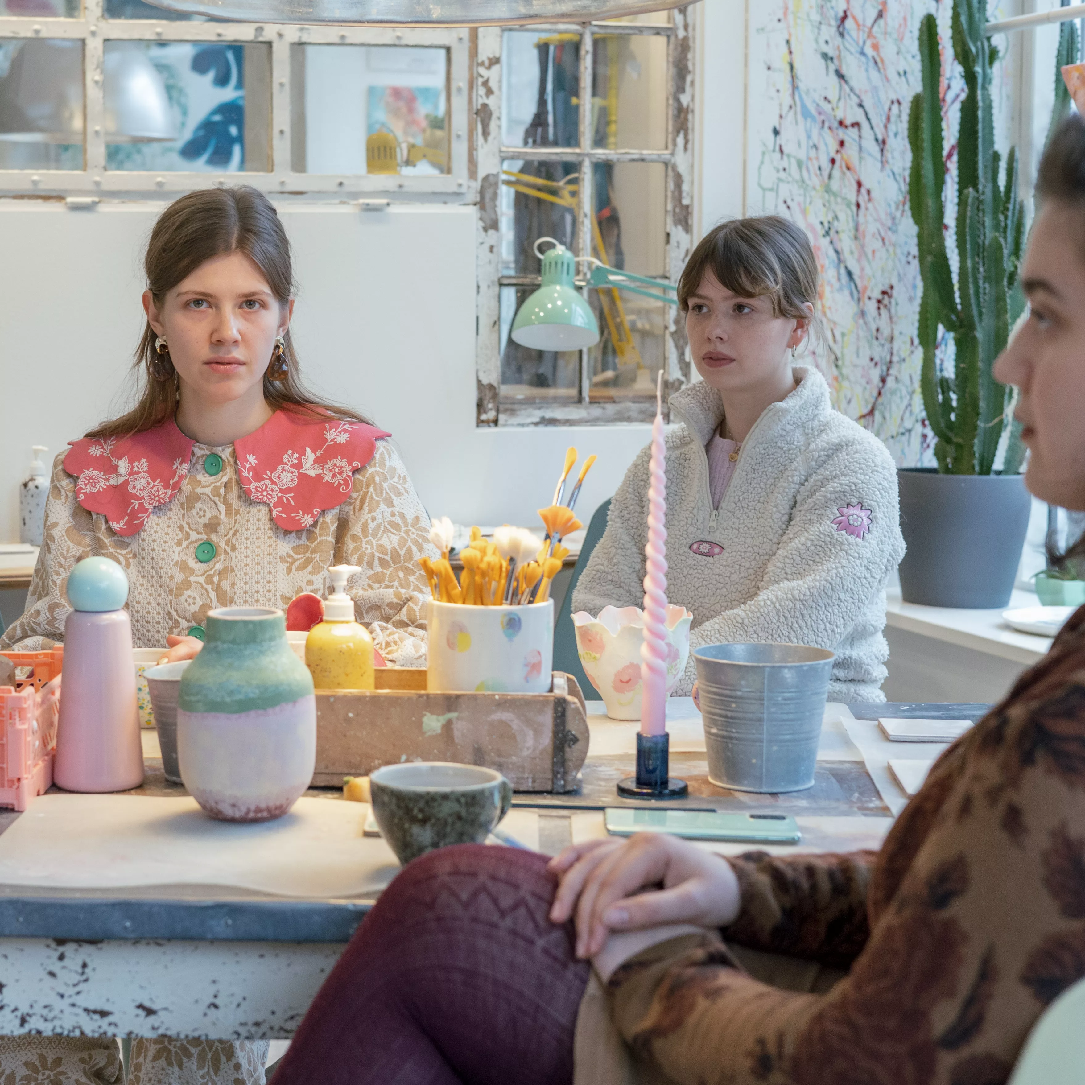 VIDEOPREMIERE: iomfro sender skud ud til dem, der føler sig hårde udenpå og bløde indeni