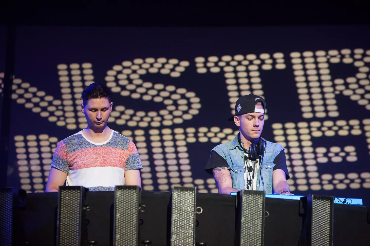 Svenstrup & Vendelboe optræder til Danish DeeJay Awards 