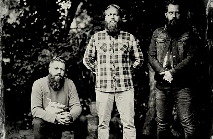 Lyse og blide sange fra folkpop-trioen