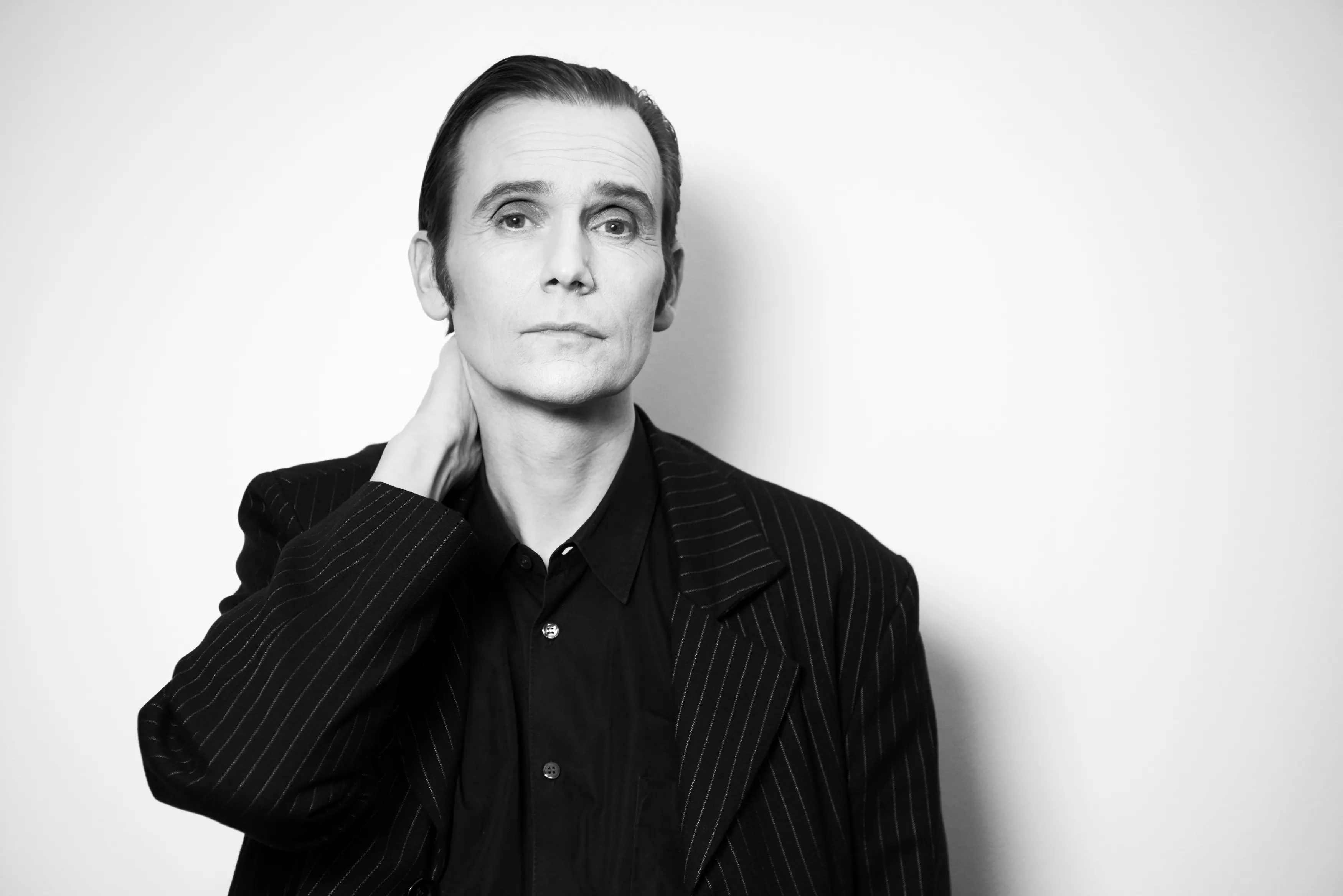 ISKOLD EGOCENTRISK BEREGNING: Martin Hall stiller op til artist talks