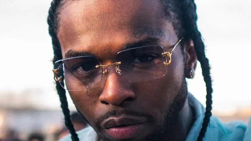 En hyldest til eller en malkning af den afdøde rapper?