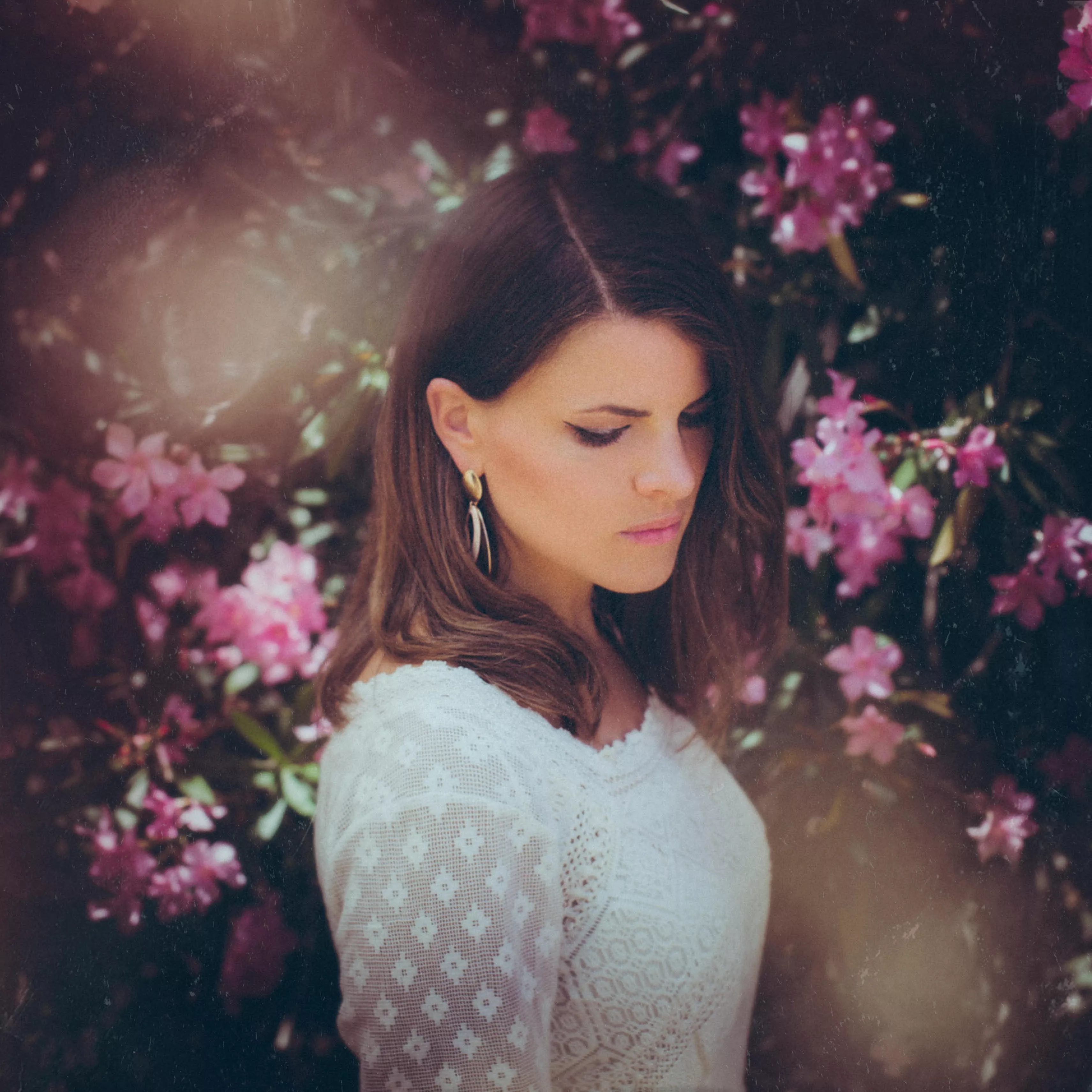 PREMIÄR: "En vi mot världen-känsla men som även visar sorgen i det" 