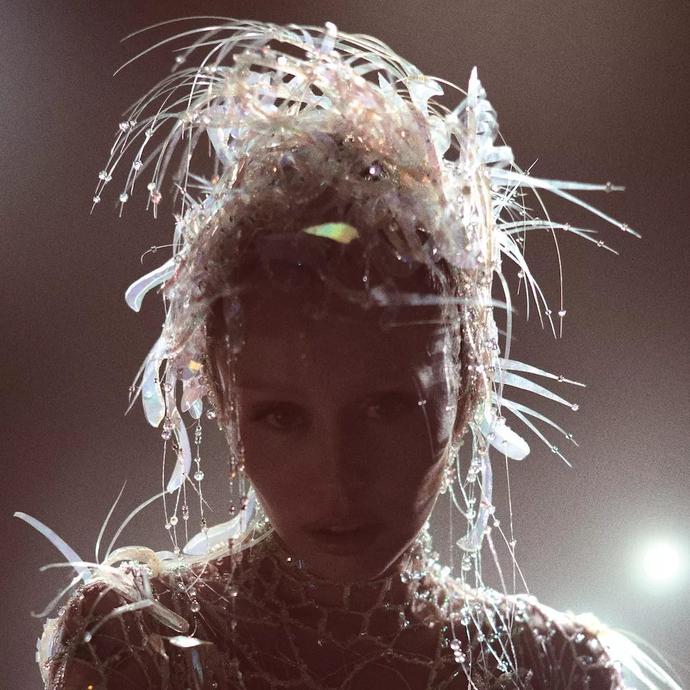 Something Beautiful - Miley Cyrus 