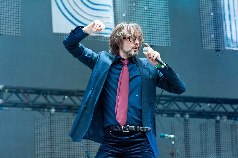 PULP PÅ EUROPATURNÈ: Her er vores store corona-interview med Jarvis Cocker