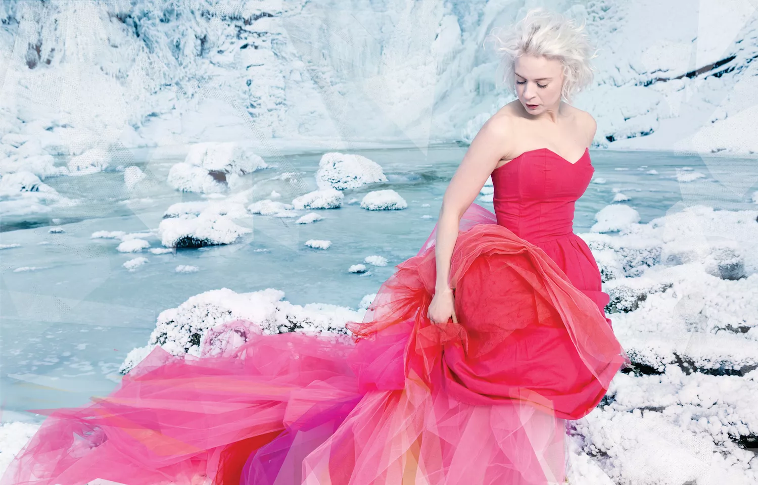 Thea Hjelmeland vinner Edvard-prisen "årets utfordrer"