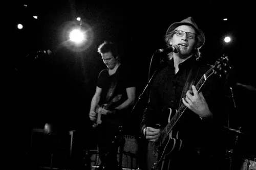 Strange Ears holder fødselsdag