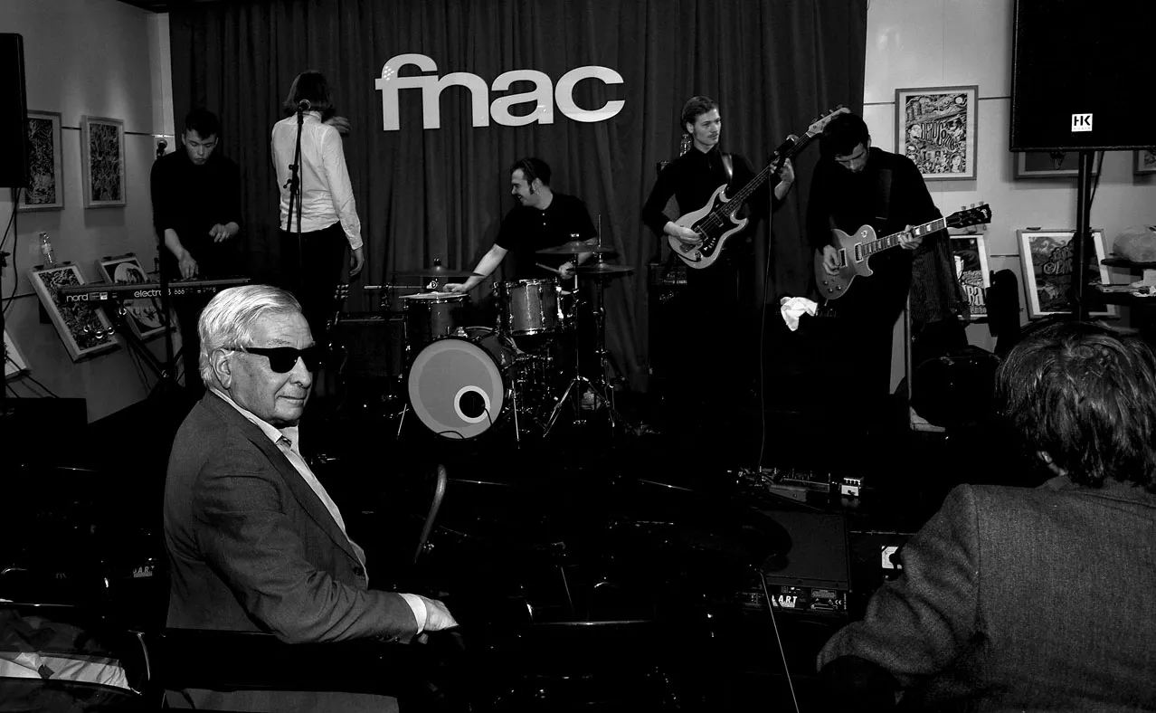 Turnédagbok #2: Death By Unga Bunga