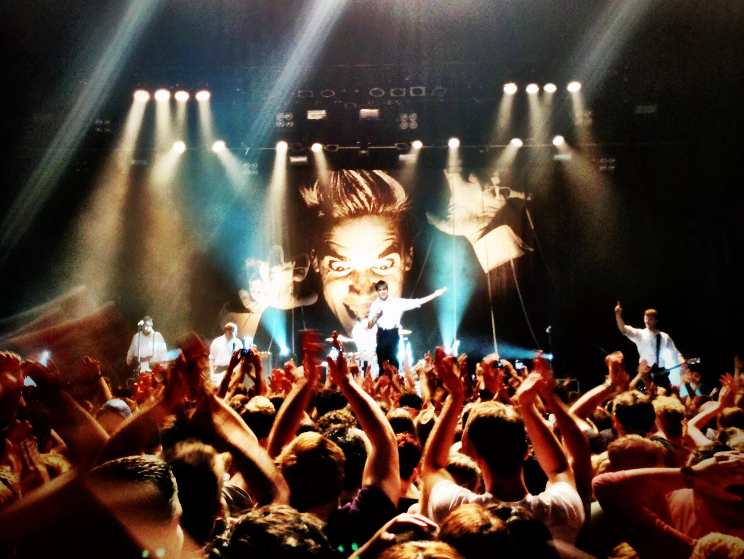 The Hives skal betale 17 millioner til The Cardigans