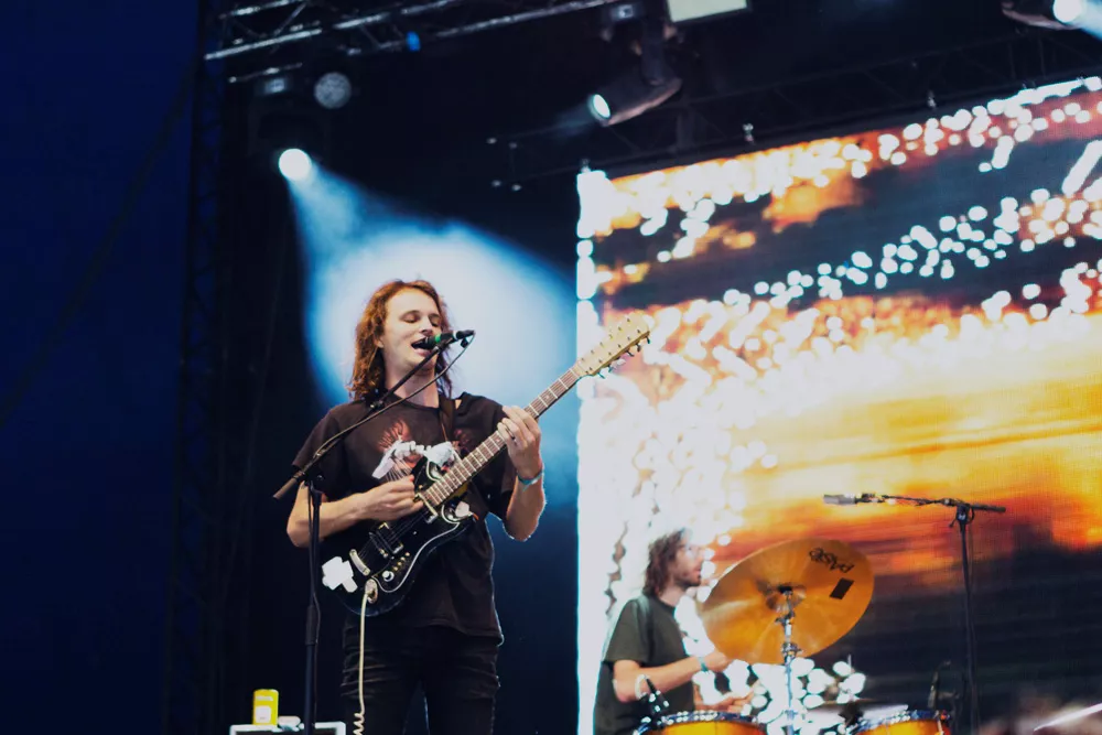 Transcendentala kvartstoner och en tappad sko