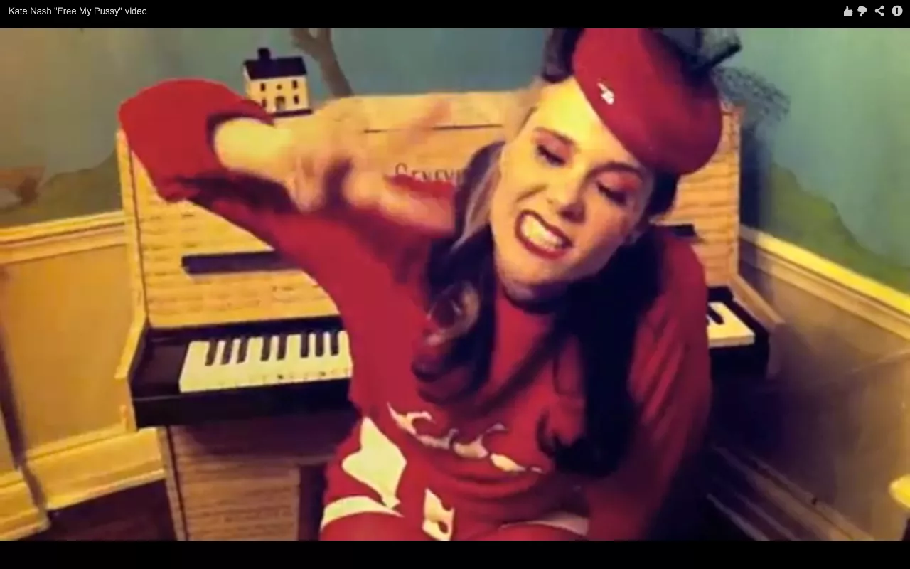 Se Kate Nashs nya video