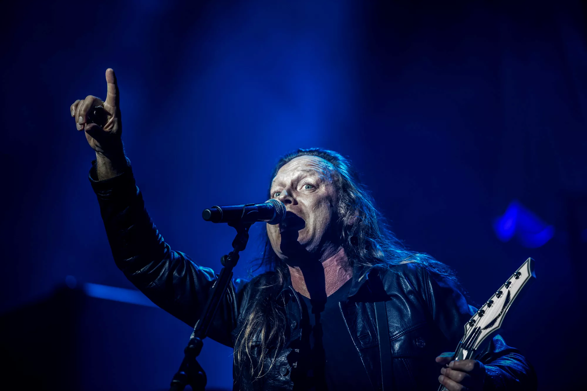 Jesper Binzer udgiver solosingle