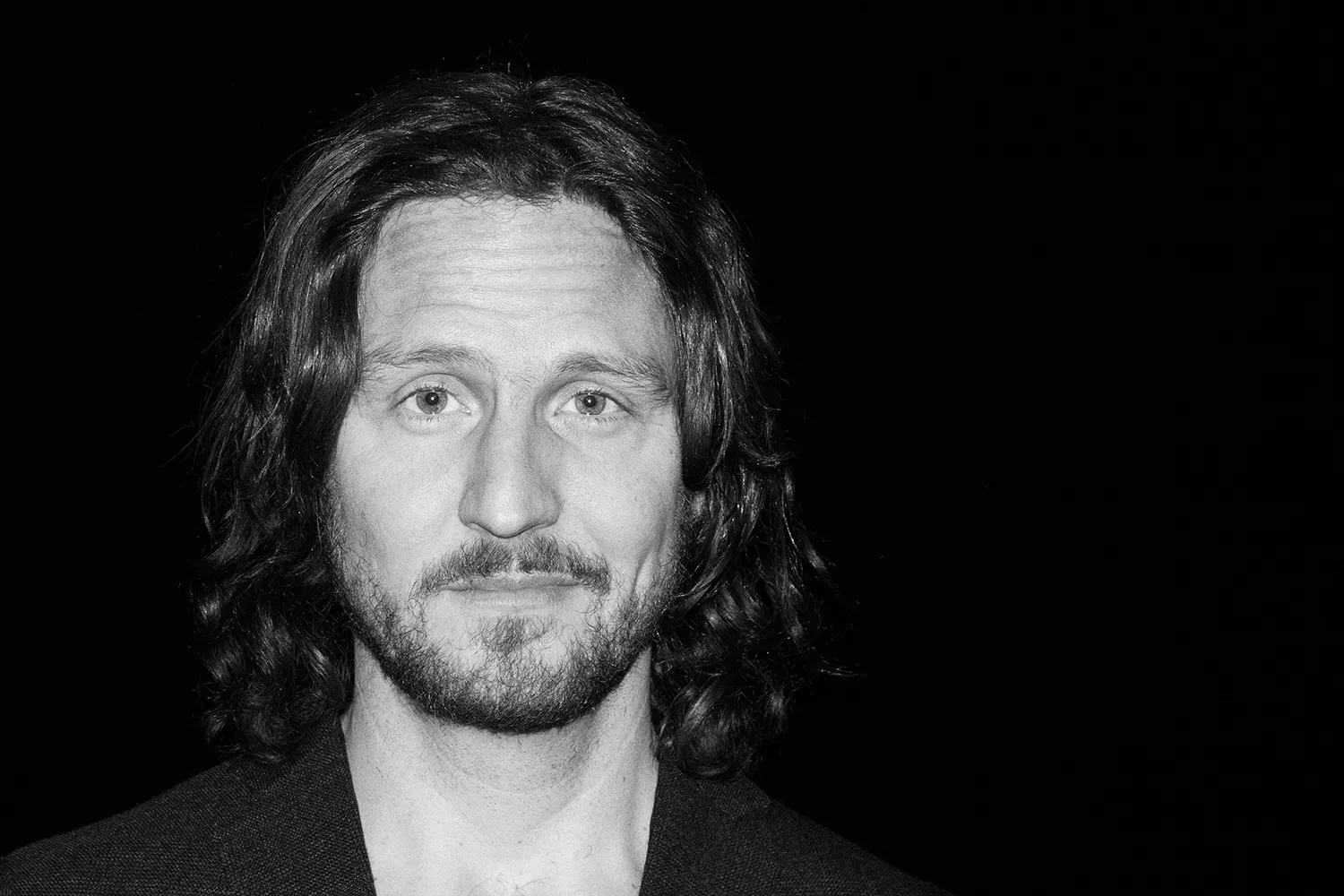 Slopar Moneybrother och drar på turné