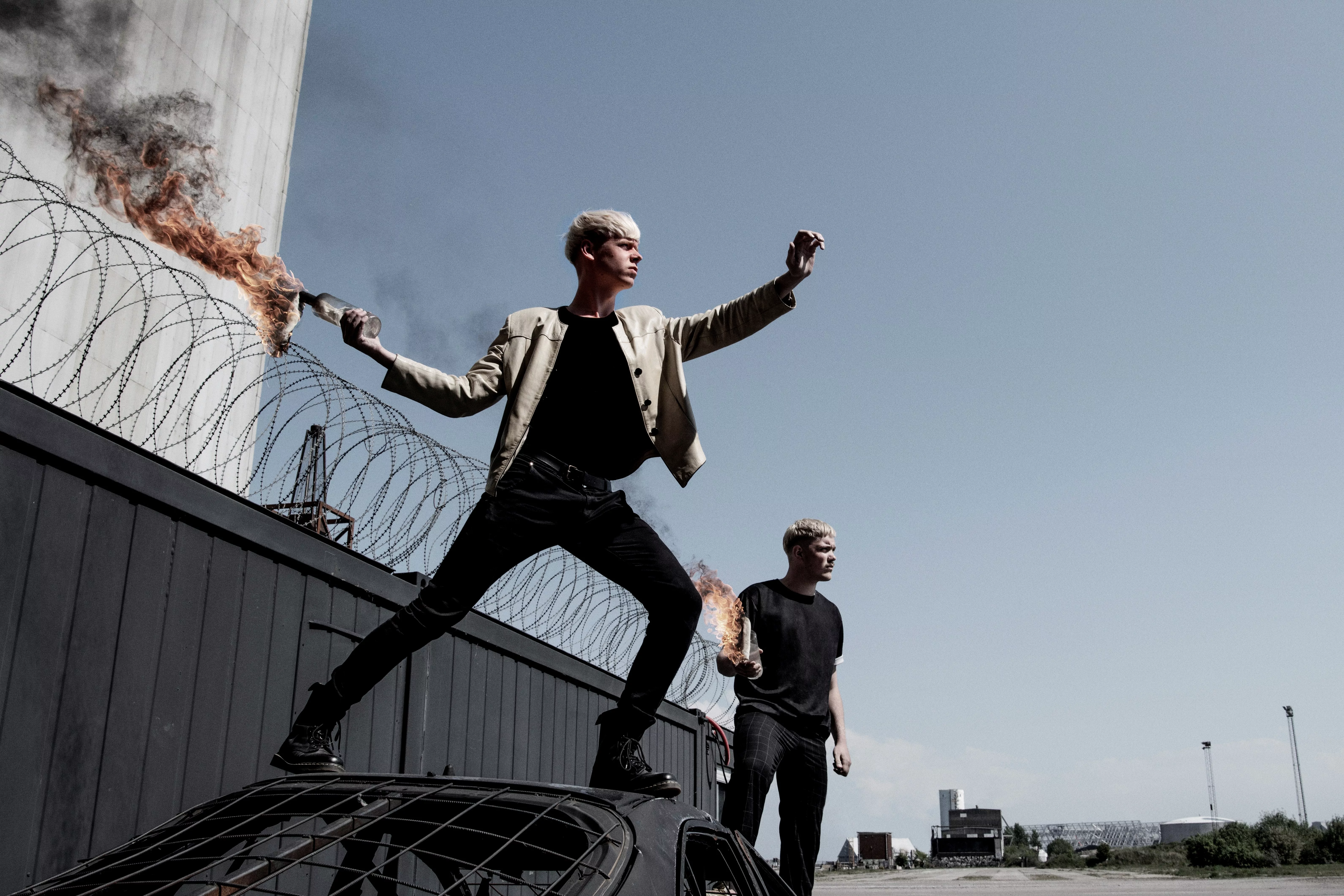 ANMELDELSE: Polykromatisk clusterfuck