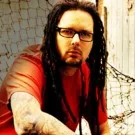 Jonathan Davis aflyser