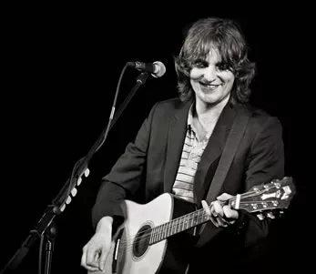 James Walsh fra Starsailor spiller støttekoncert på Hard Rock Café