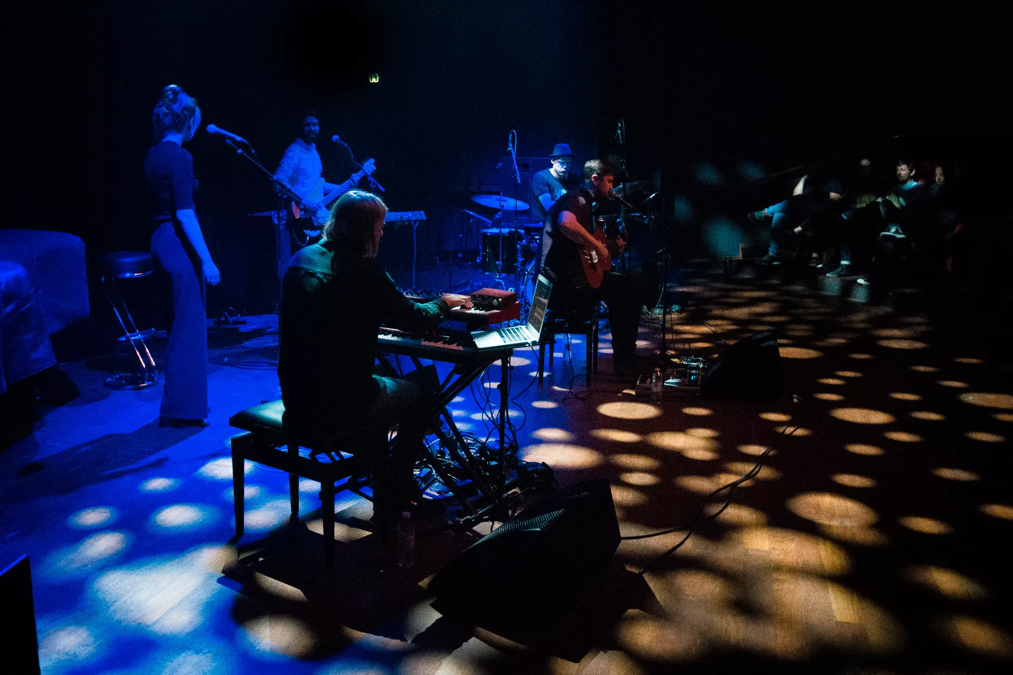 Afmålt forløsning i æterisk indielandskab