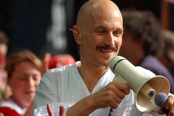 James presenterar låtlista