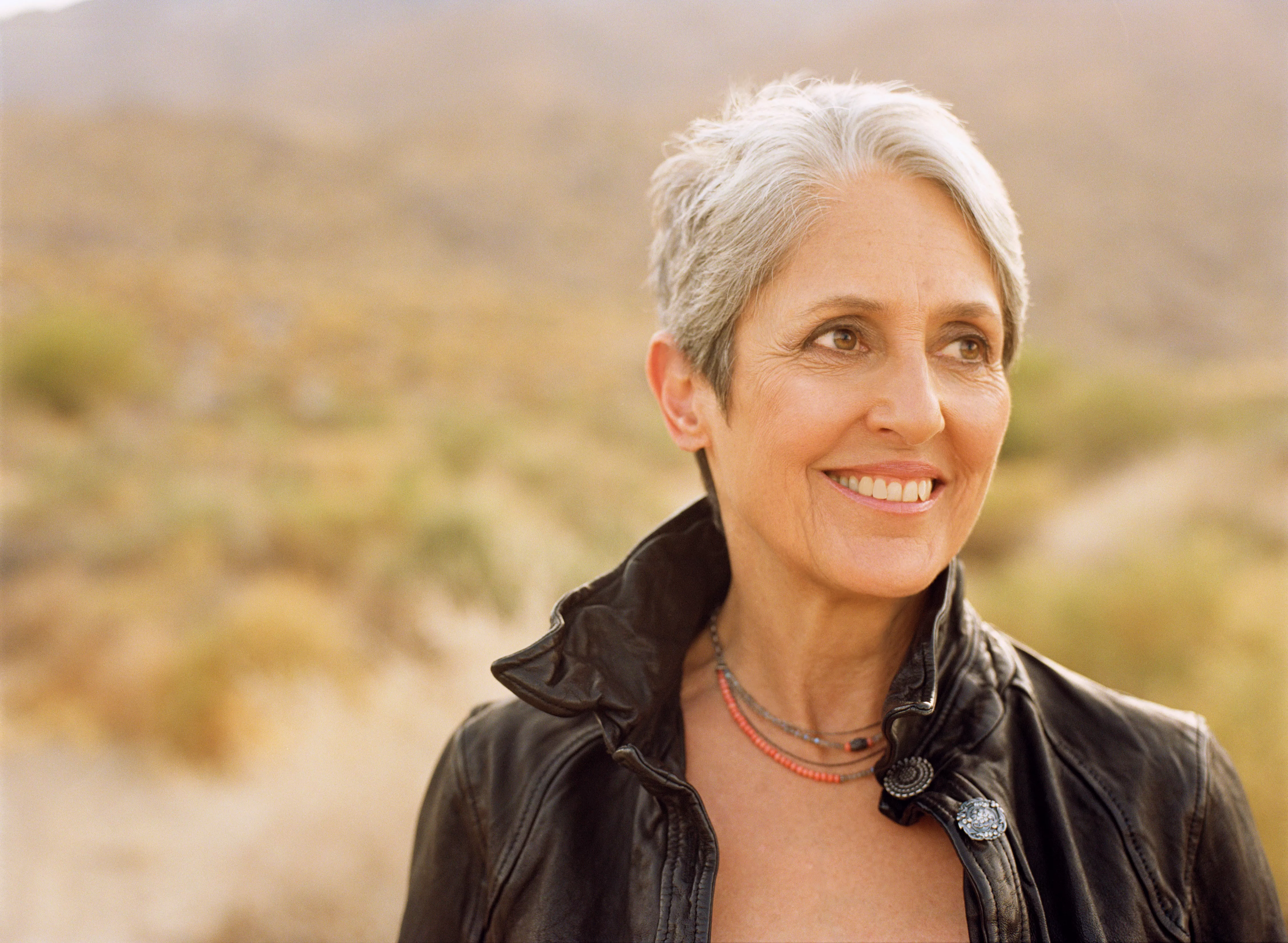 Joan Baez till Sverige